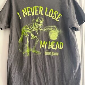 Haunted Mansion Hatbox Ghost Disney Parks Merch Graphic Tee - Black